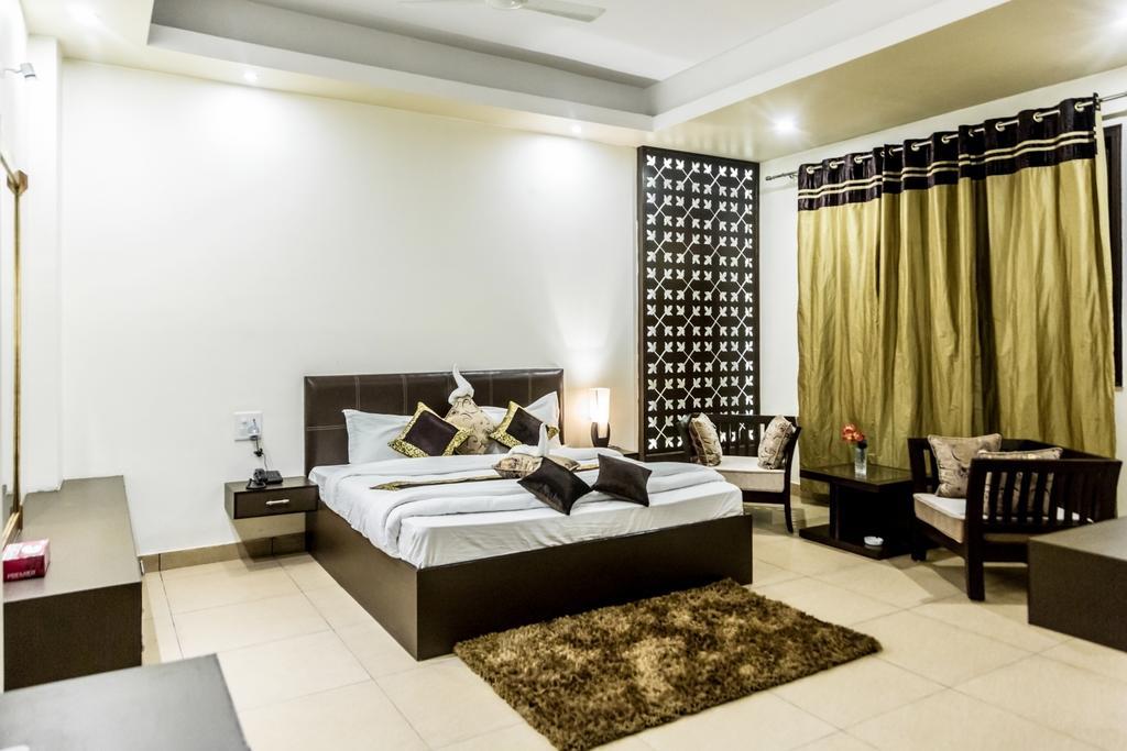 Hotel Red Orchid Meerut Exterior foto
