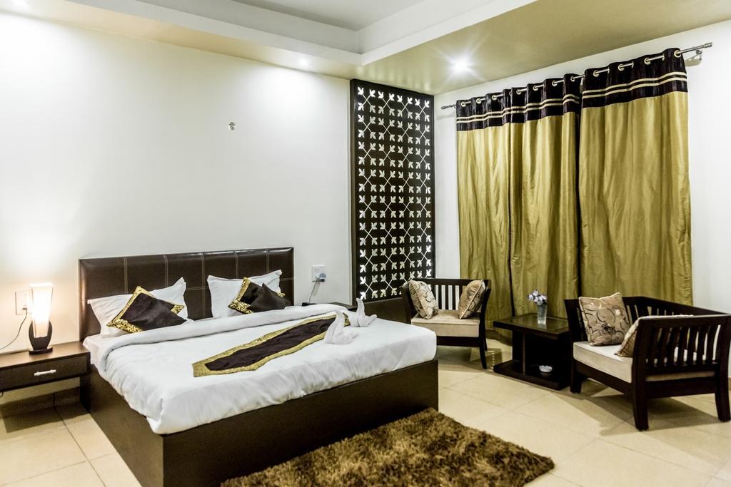 Hotel Red Orchid Meerut Exterior foto